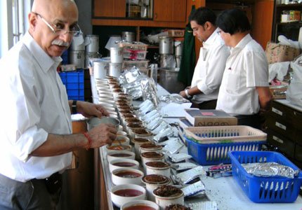 teeherstellung-und-teatasting